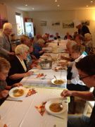 Buurthuiskamer langste tafel